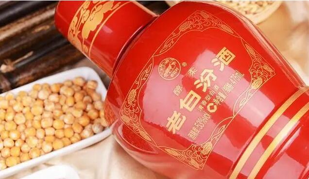 被低估的一款中端汾酒！酒如其名，不到百元，性价比很高
