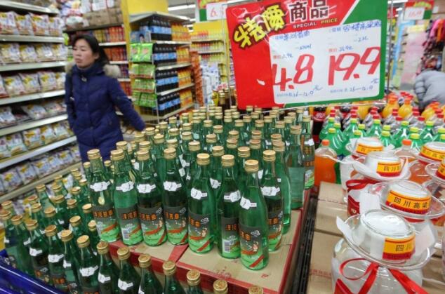大商场中的“无人问津”白酒，老酒鬼都知道，真正的粮食白酒